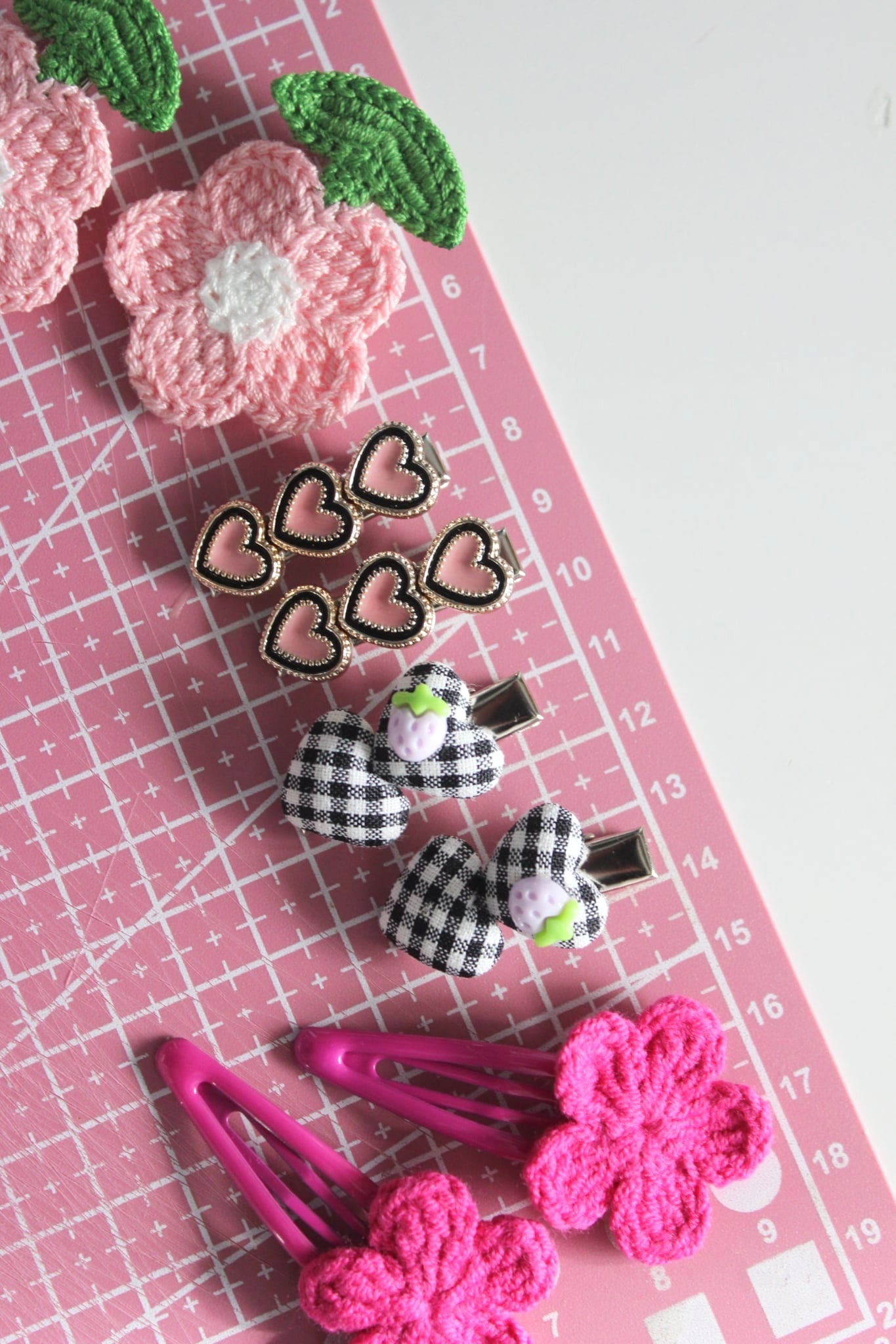 Vibrant Berry Crochet Clips