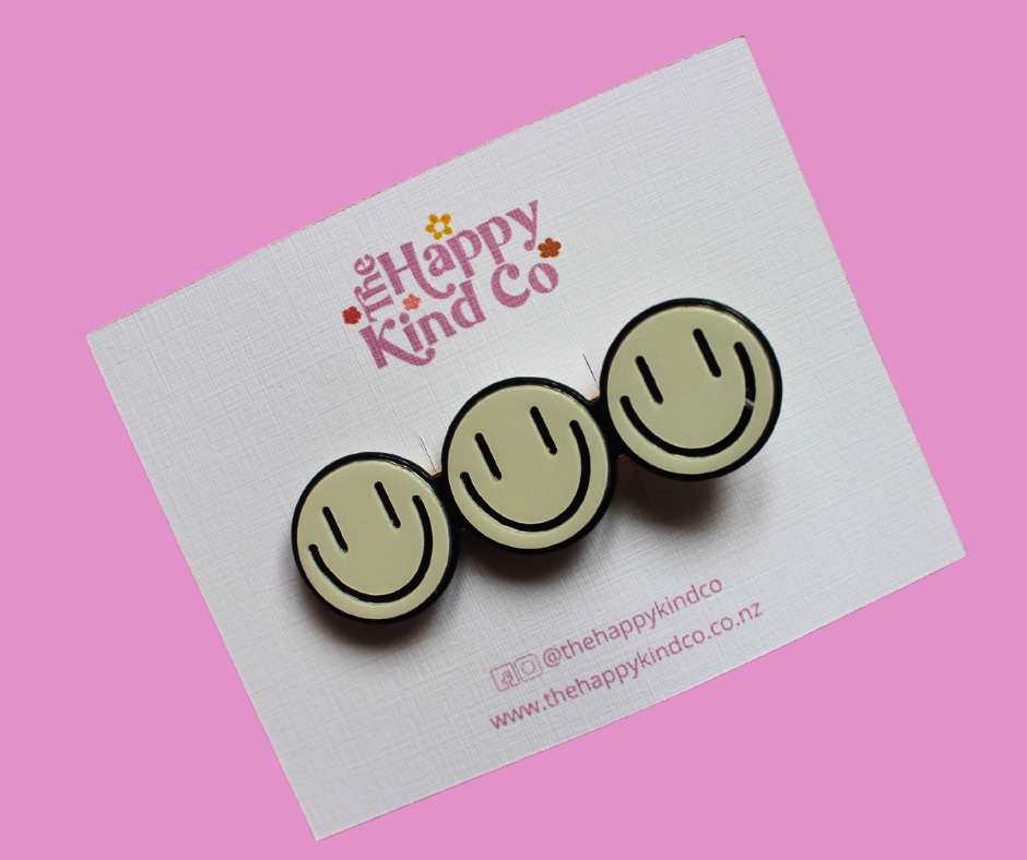 Triple Smile Clip