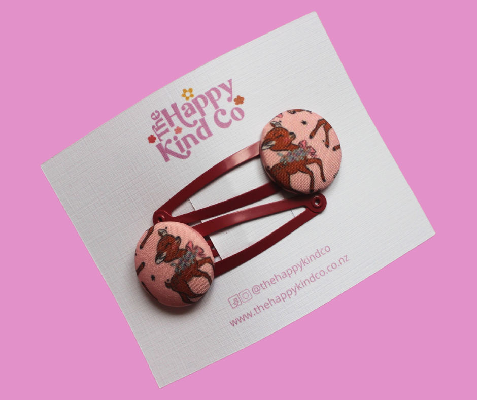 Cute As A Button Blush Reindeer Button Clips