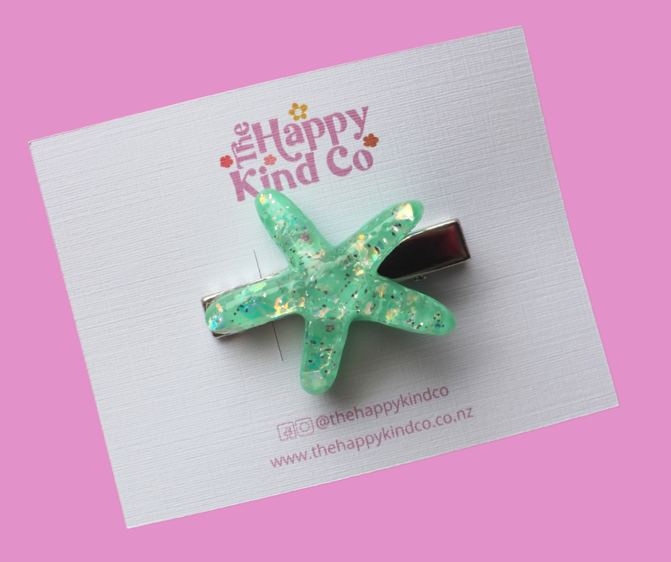 Shiny Sea Star Clip Seaweed