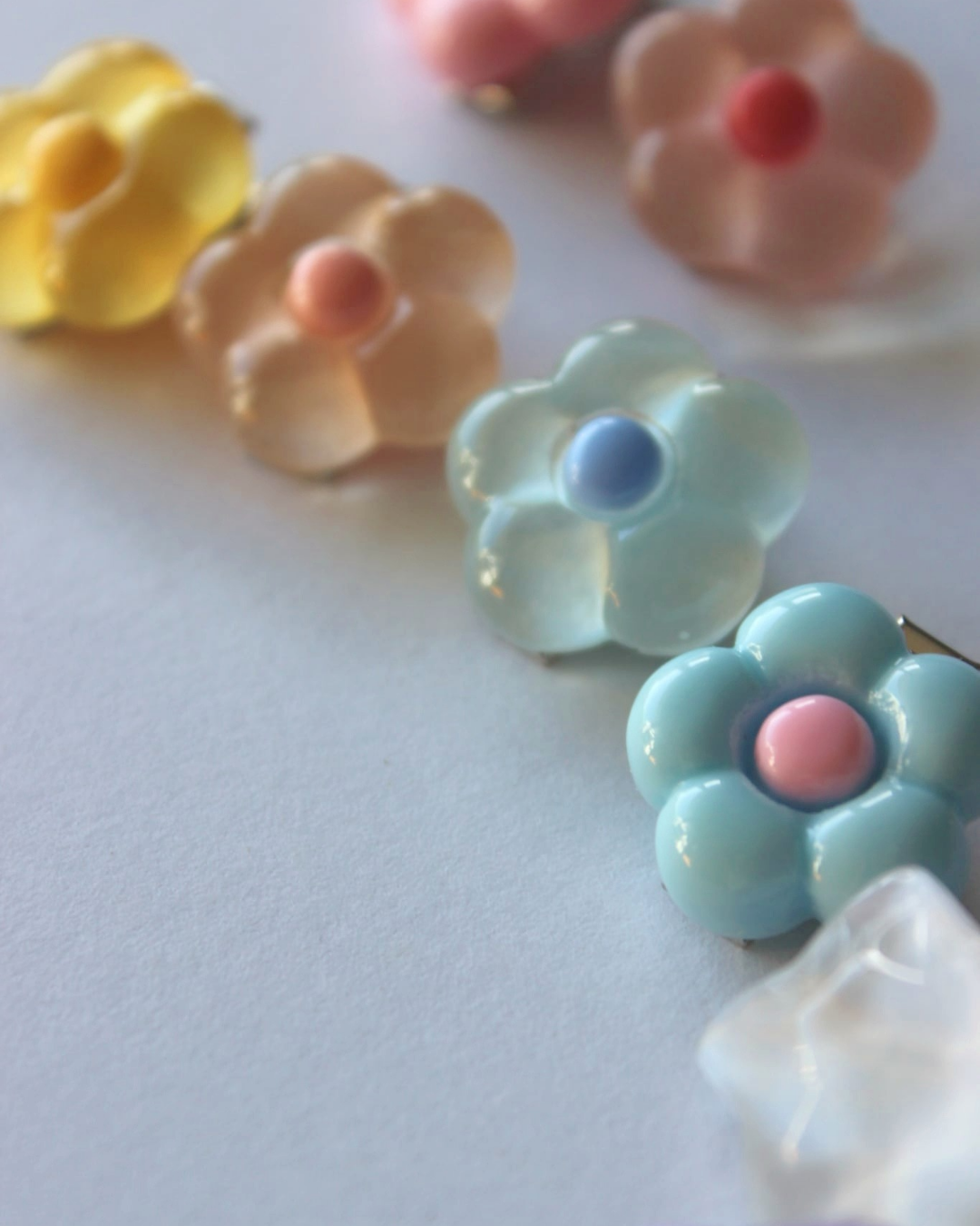 Powder Blue Flower Clip Pop
