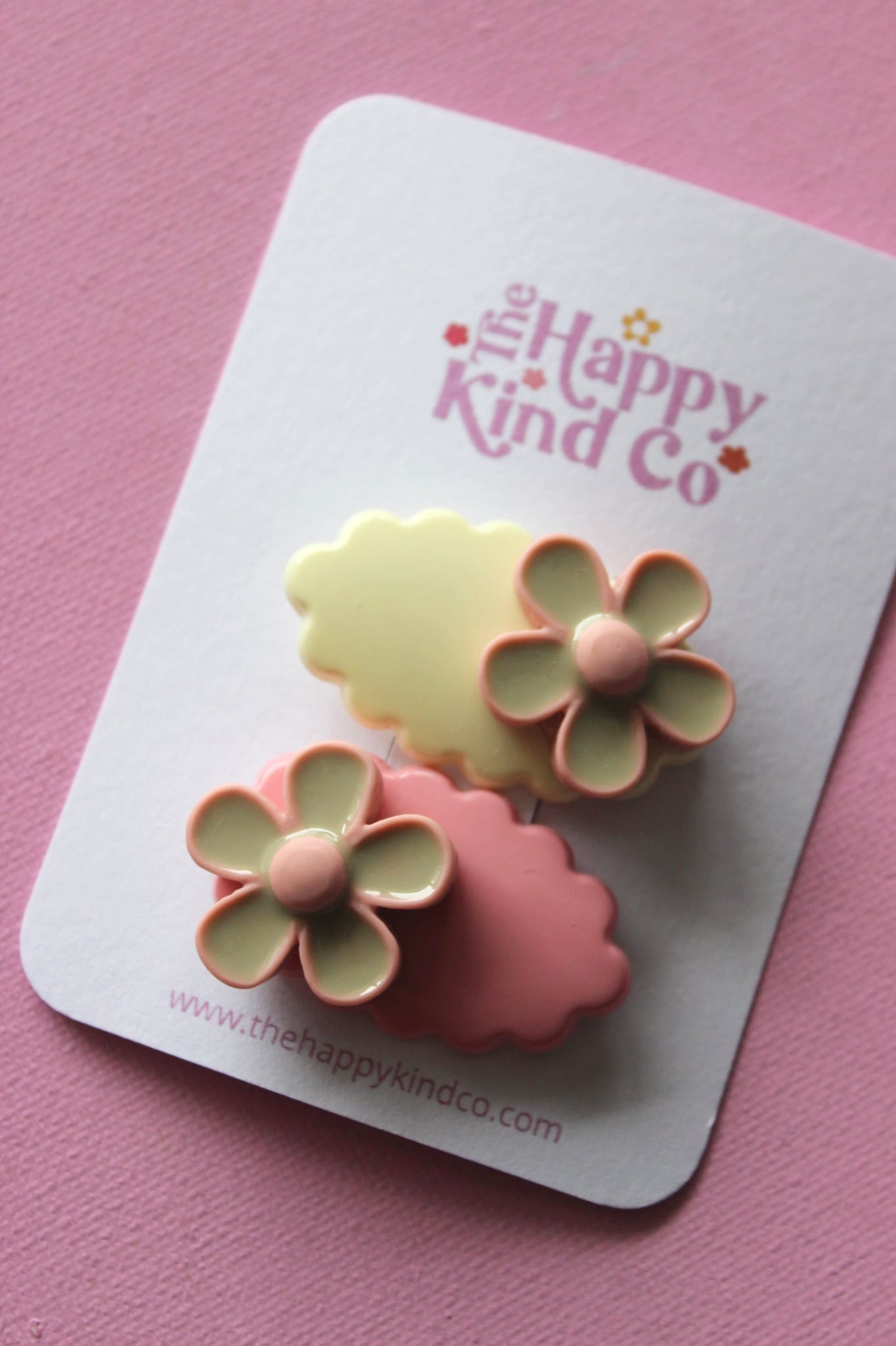 Scallop Flower Clips