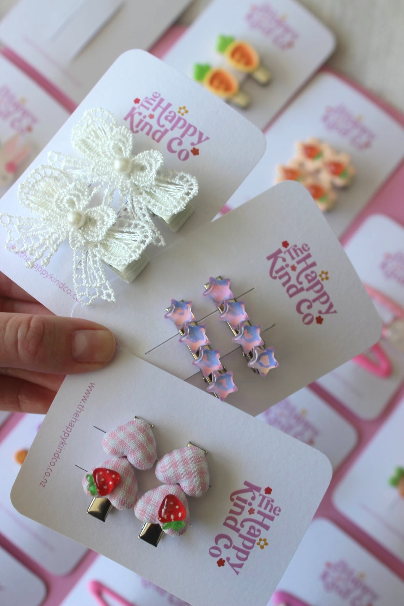Lacey Pearl Bow Clips