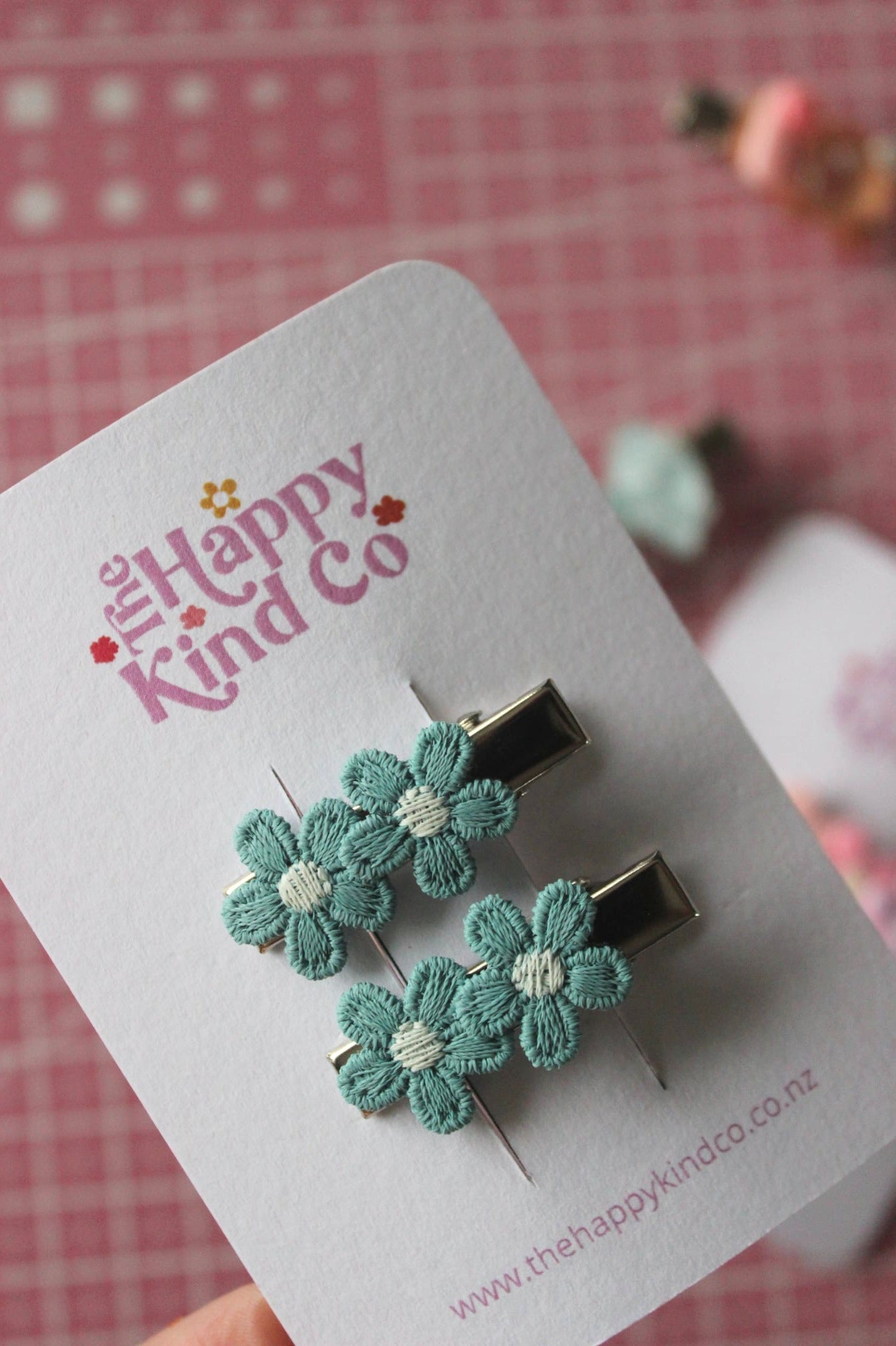 Autumn Teal Dainty Daisy Clips