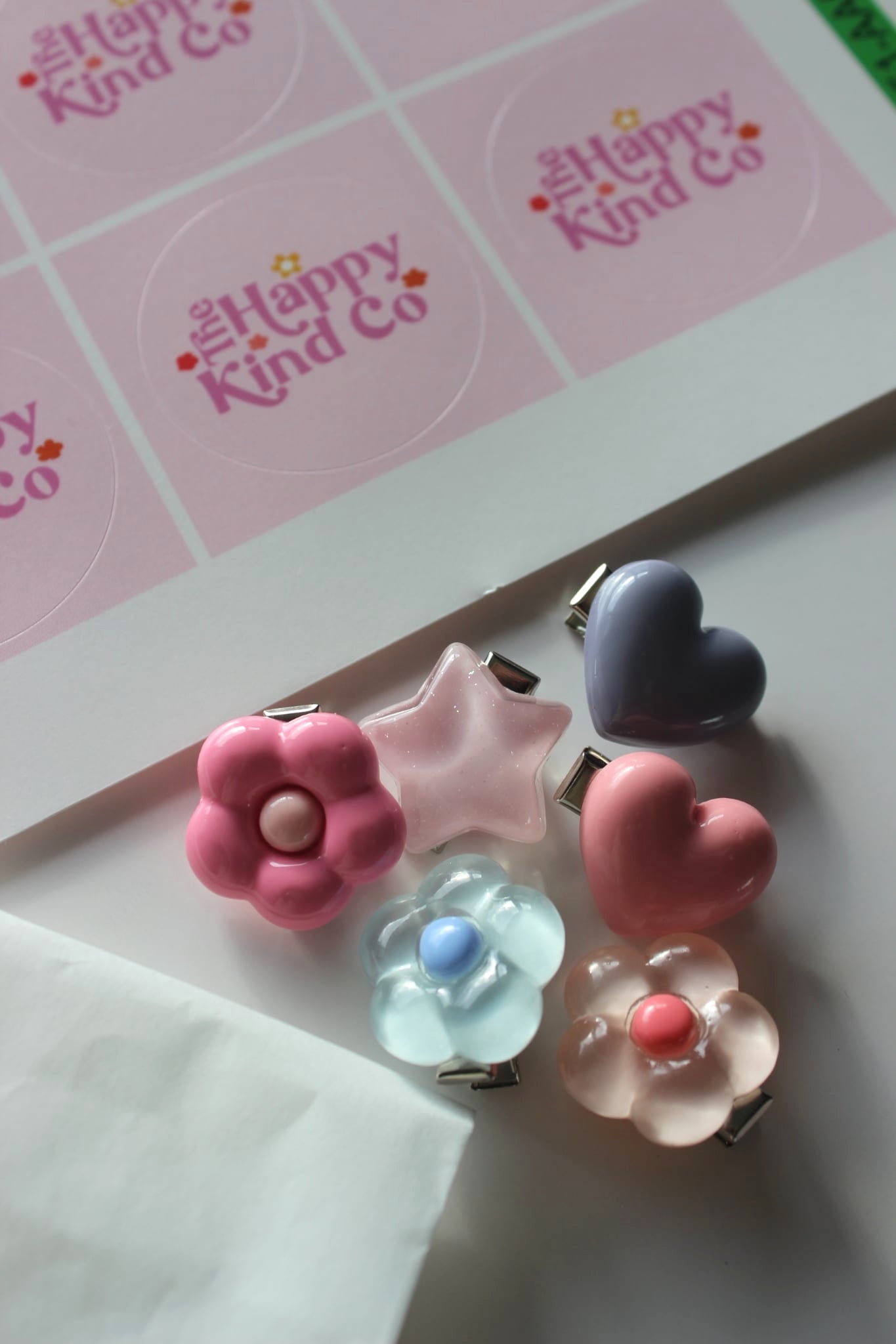 Blush Bubble Heart Clip Pop