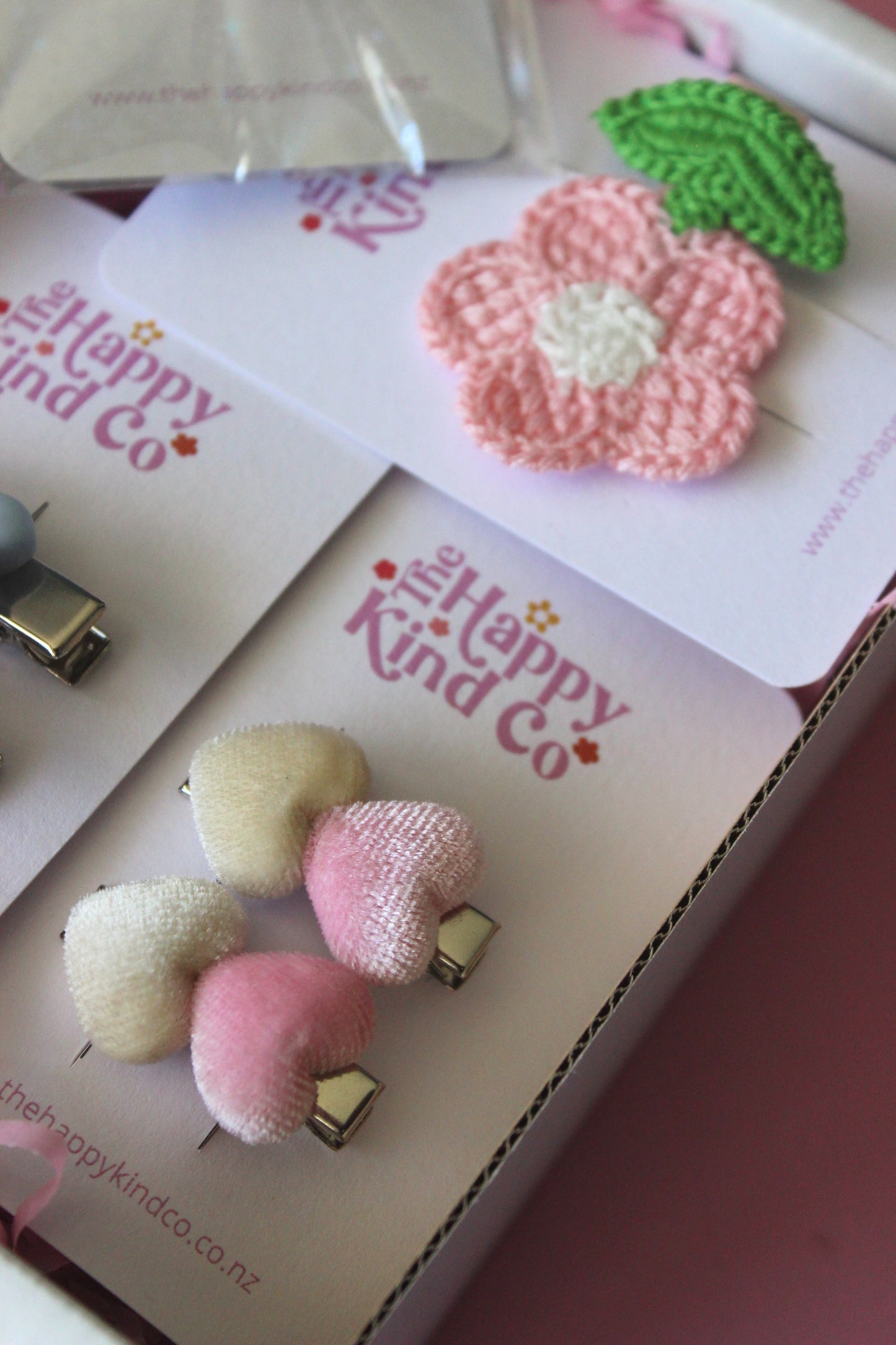 Petite Velvet Heart Clips - Marshmallow