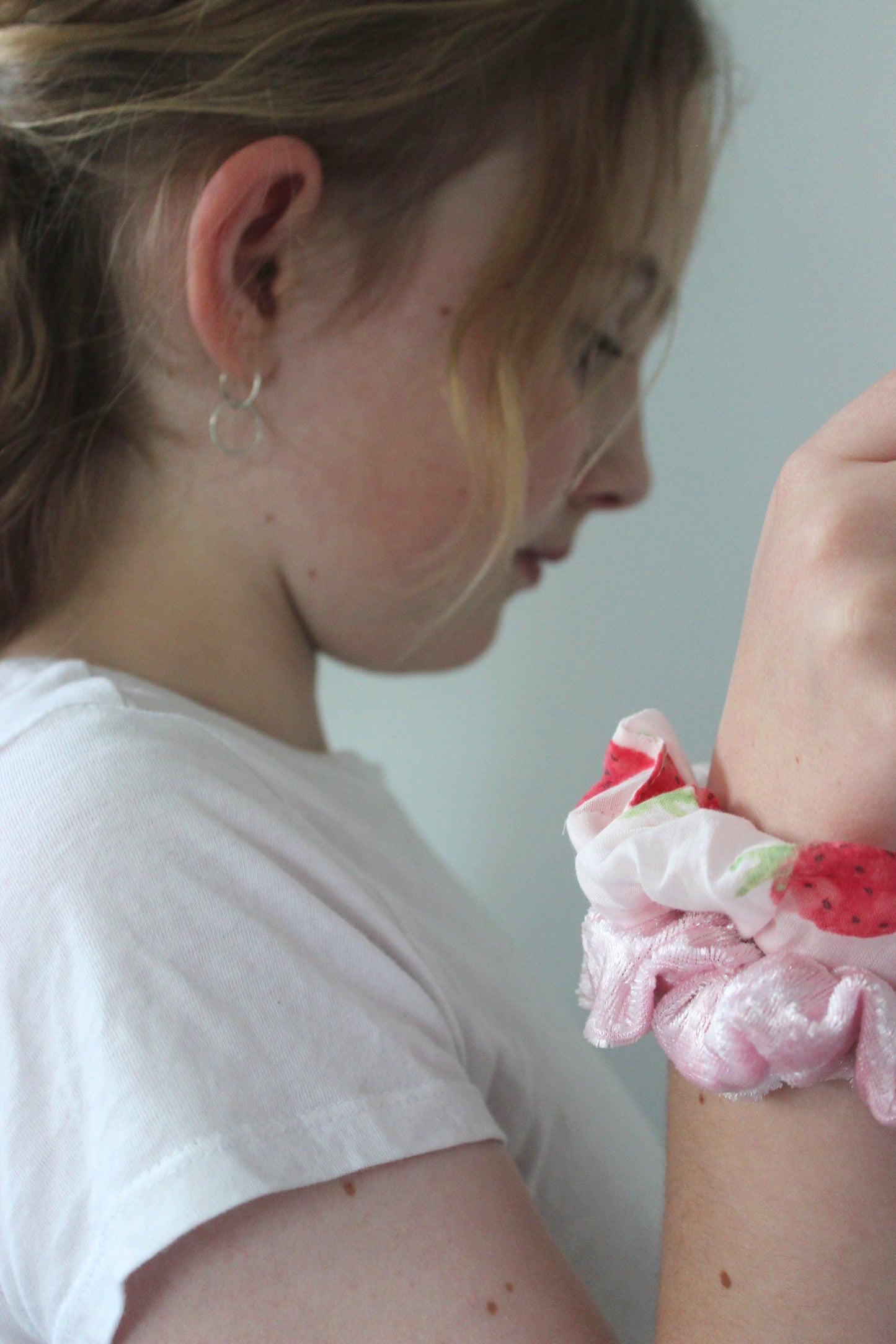 Strawberries 'n' Cream Scrunchie