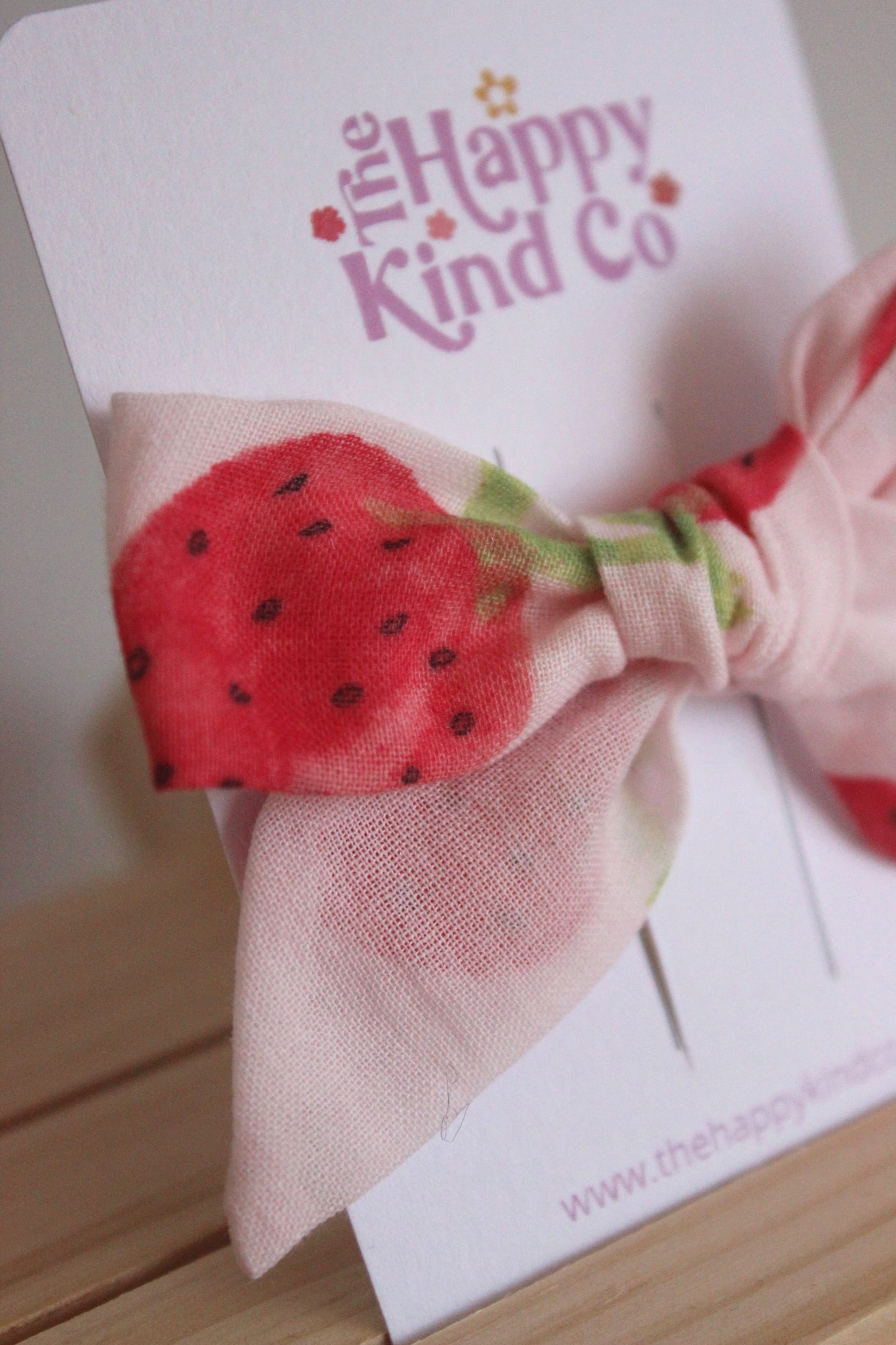 Strawberries 'N' Cream Victoria Bow