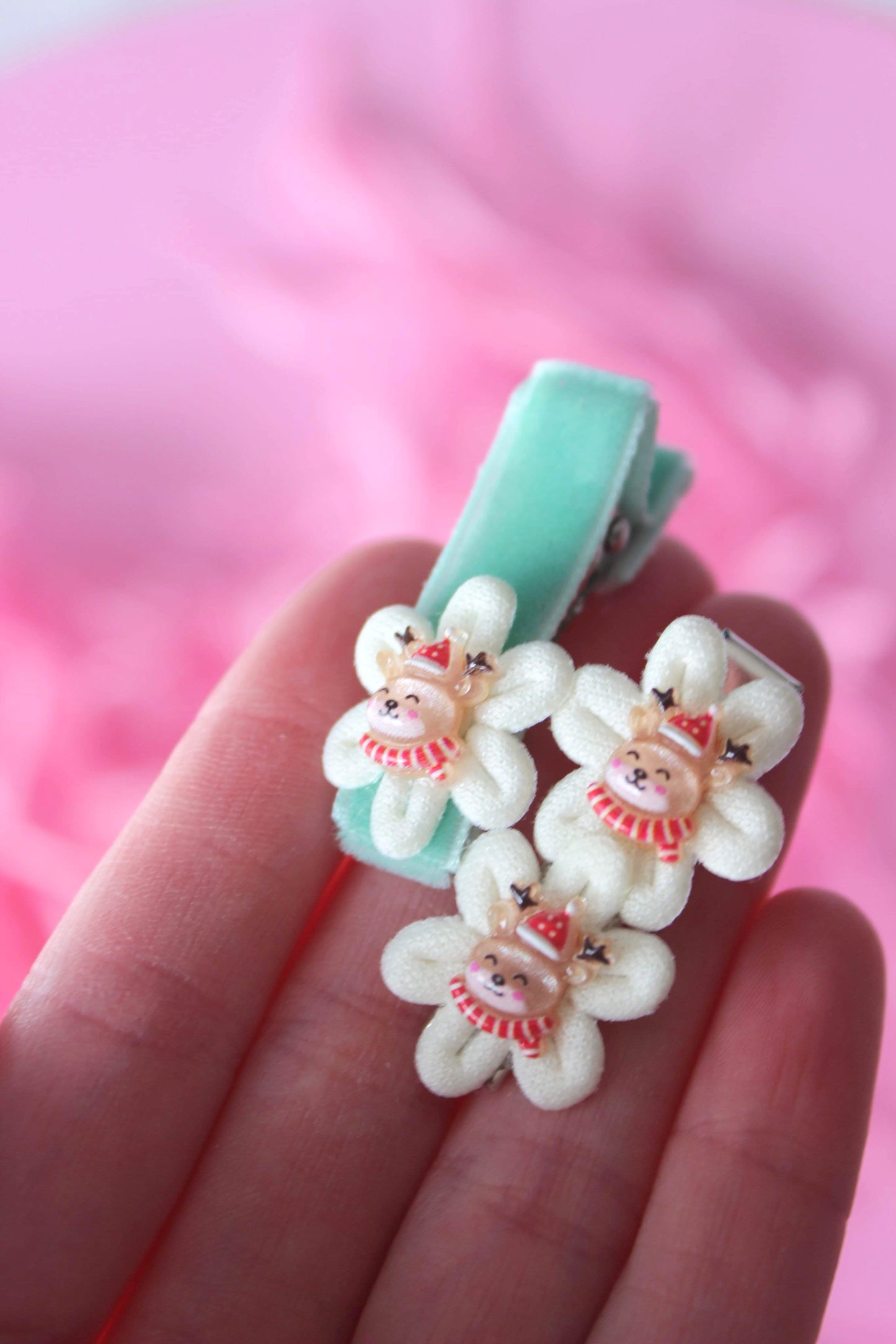 Reindeer Flower Clips