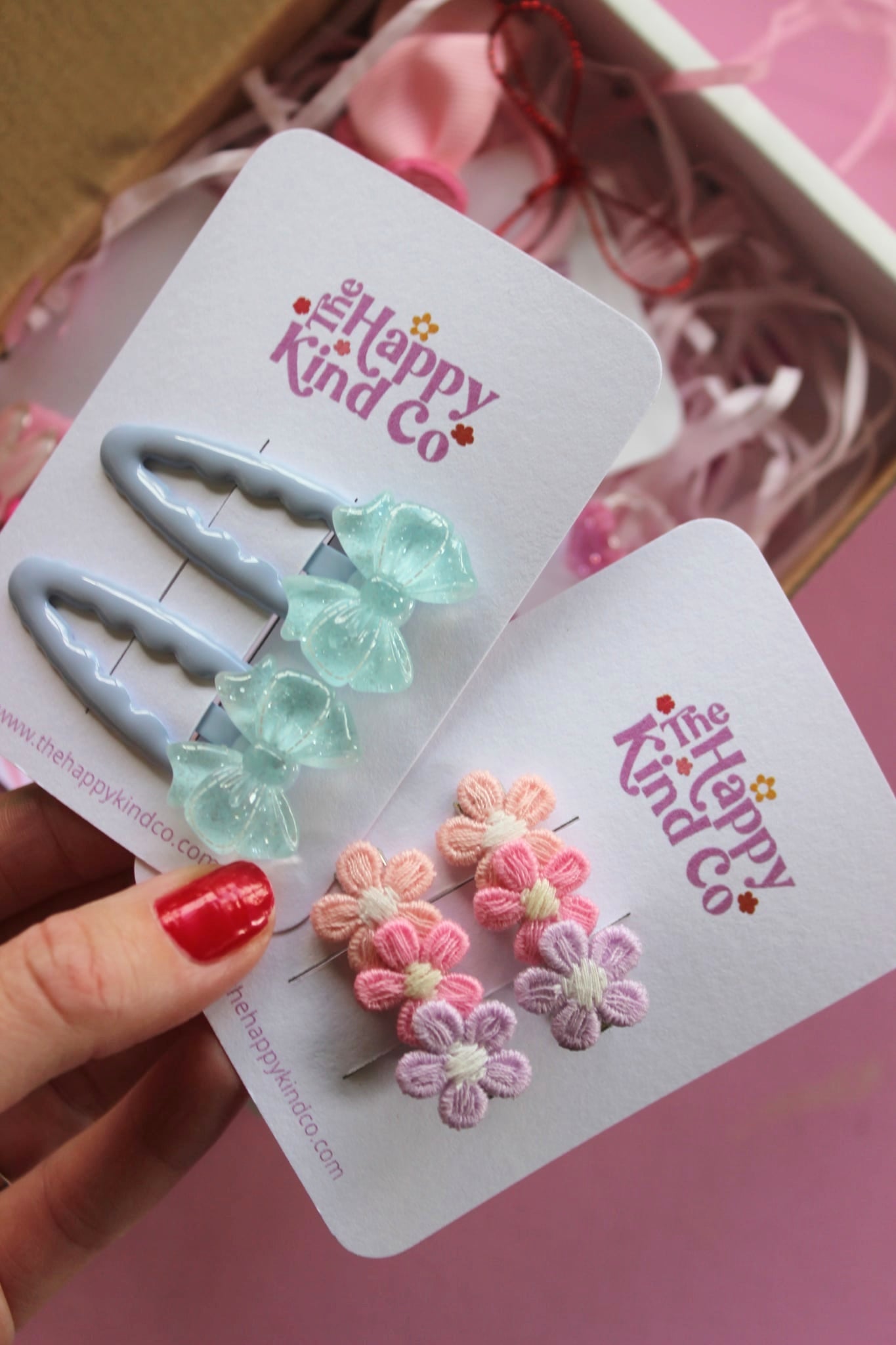 Pastel Rainbow Dainty Daisy Clips