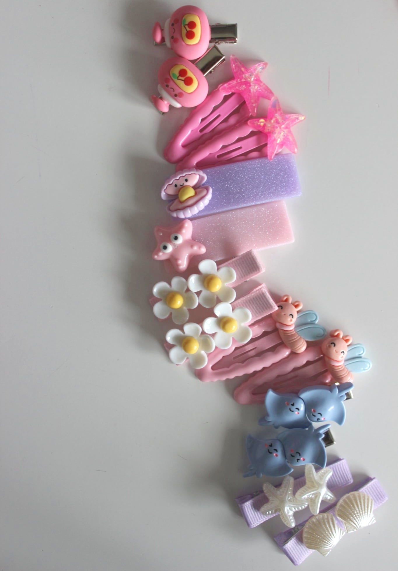 Sparkly Shell Star Contrast Clips
