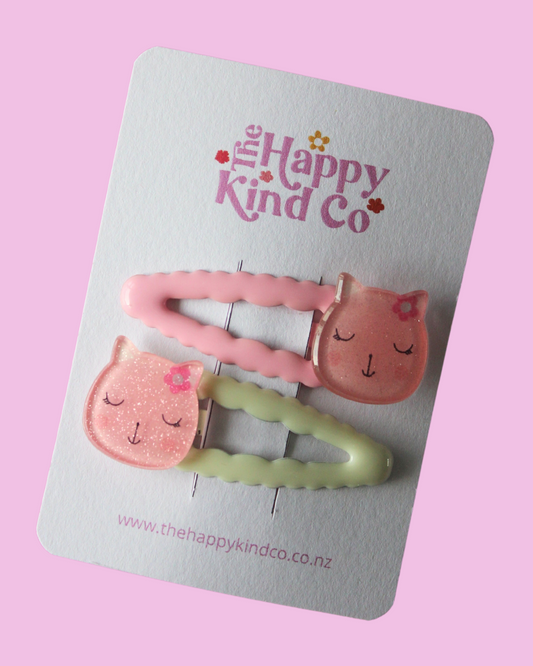 Wavy Glitter Kitty Clips - Marshmallow