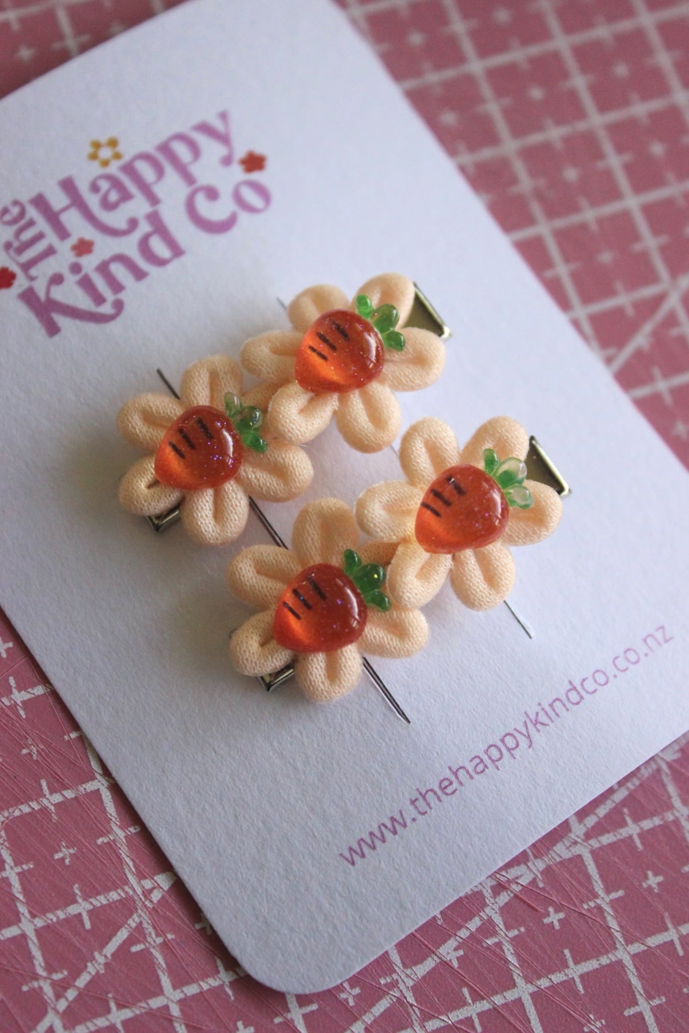 Baby Carrot Flower Clips