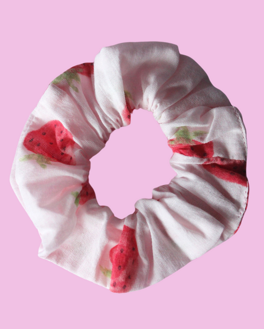 Strawberries 'n' Cream Scrunchie