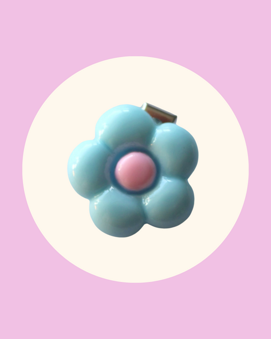 Powder Blue Flower Clip Pop