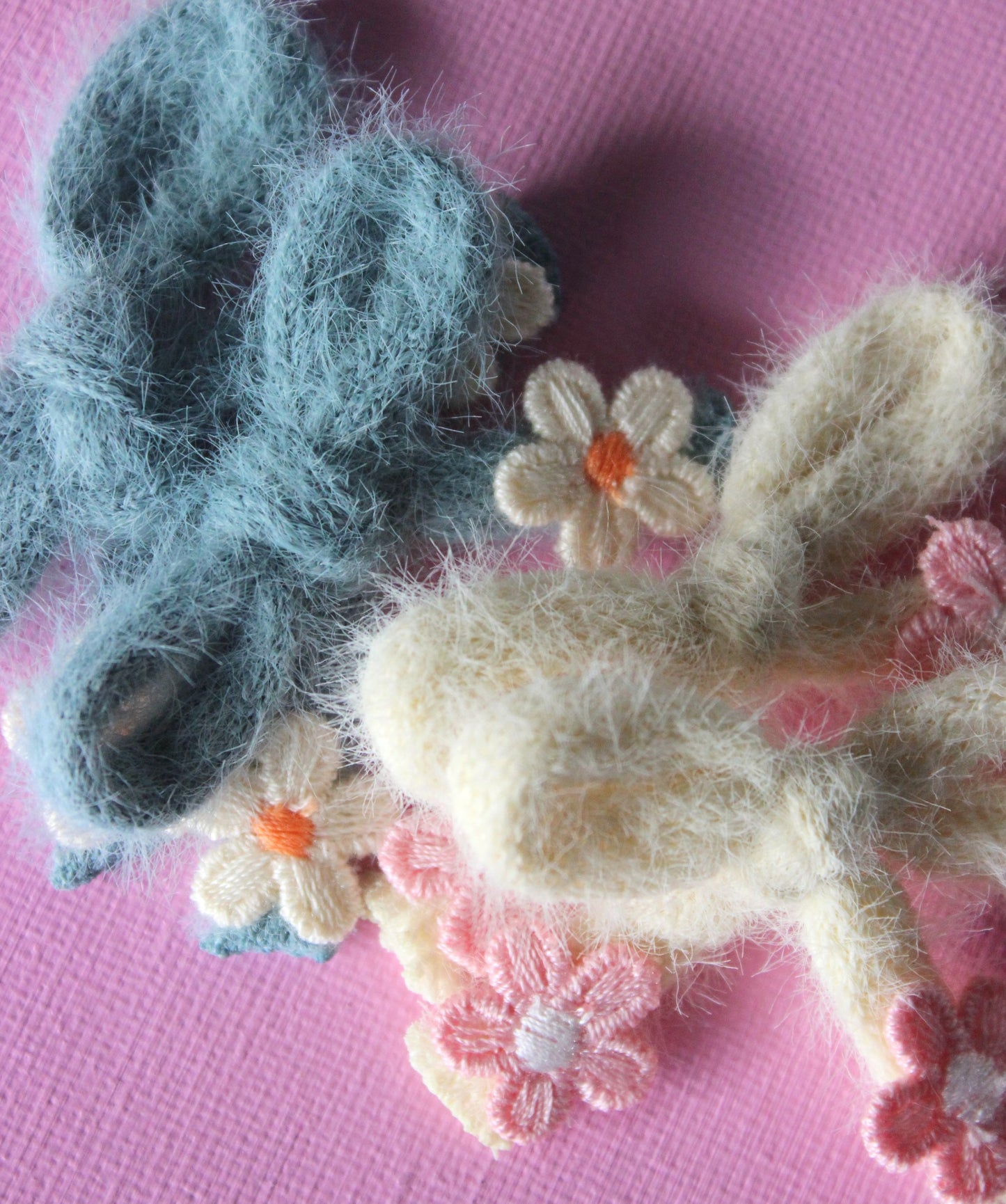 Fluffy Pigtail Bow Clips - Dreamy Creamy