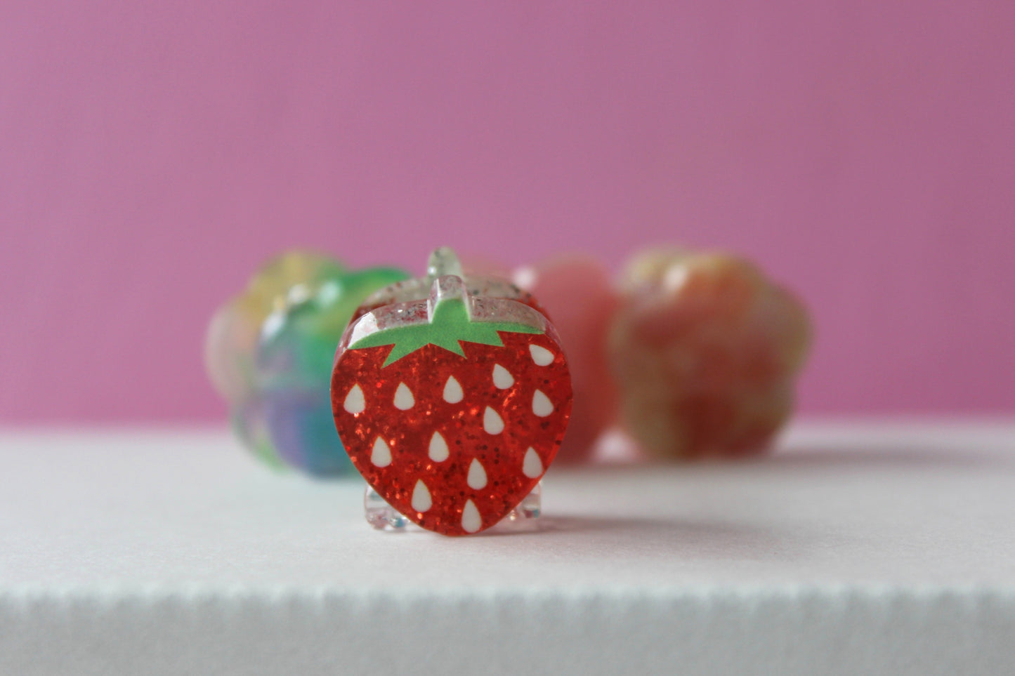 Chunky Strawberry Mini Claws