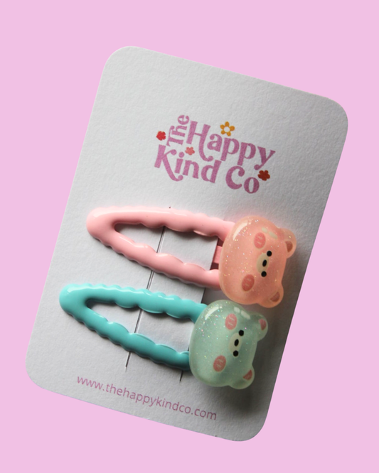 Pastel Bear Hugs Clips