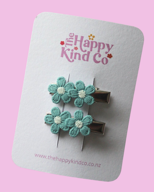 Autumn Teal Dainty Daisy Clips