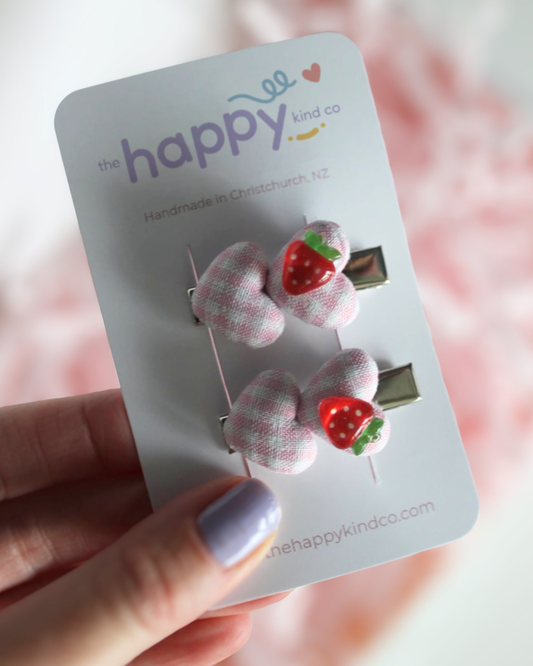 Berry Picnic Mini Clips