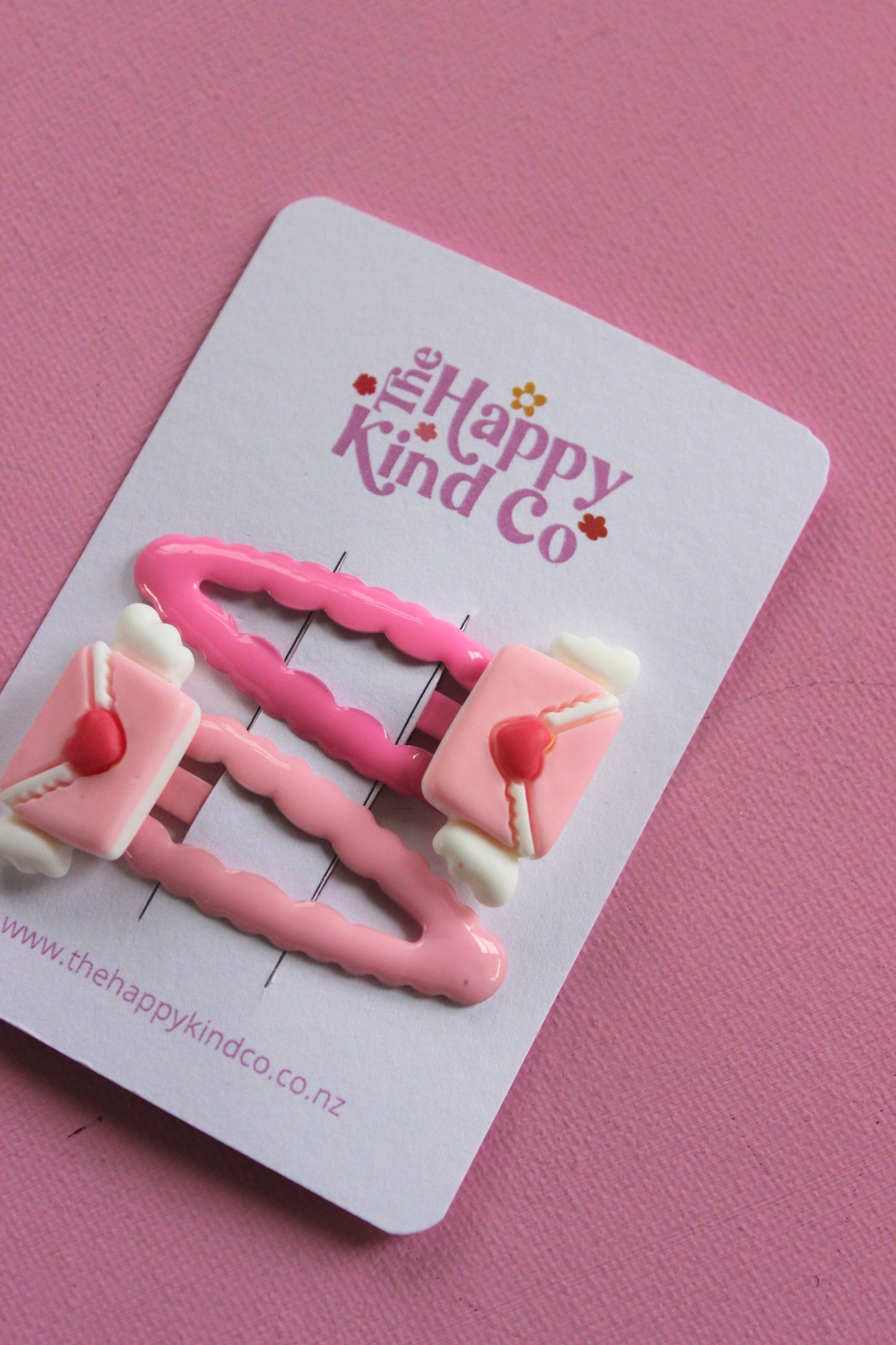 Wavy LOVE Letter Clips - Peony & Candyfloss
