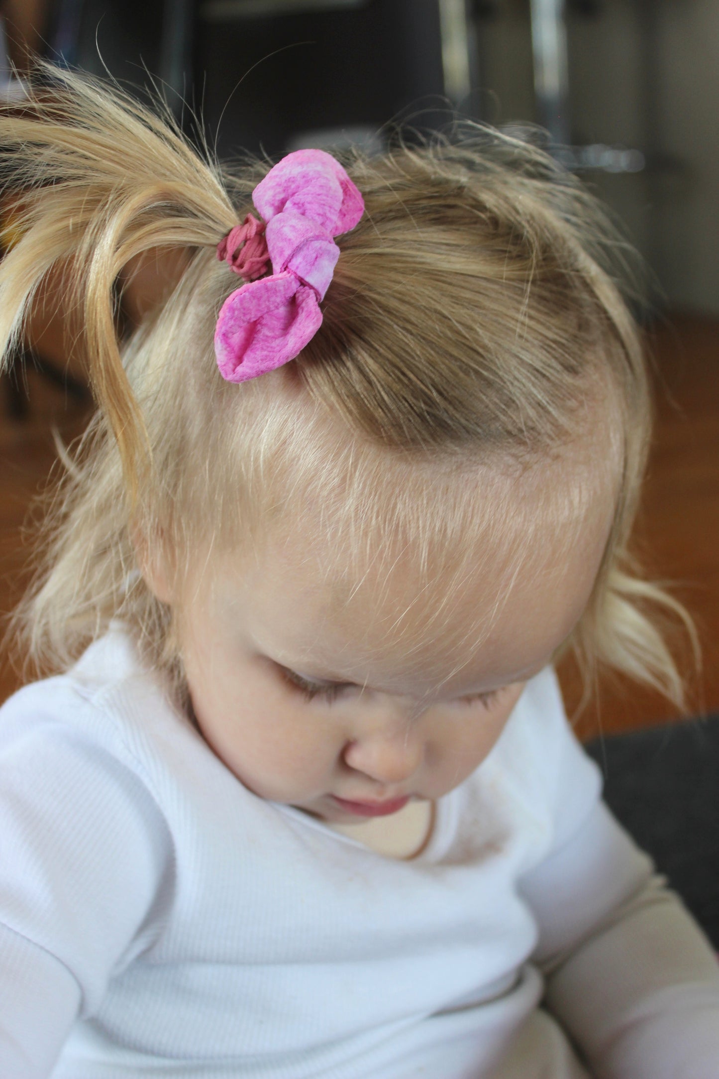 Bubblegum Tie Dye Petite Twist Bow