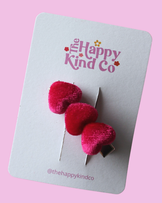 Magenta Heart Statement Clip