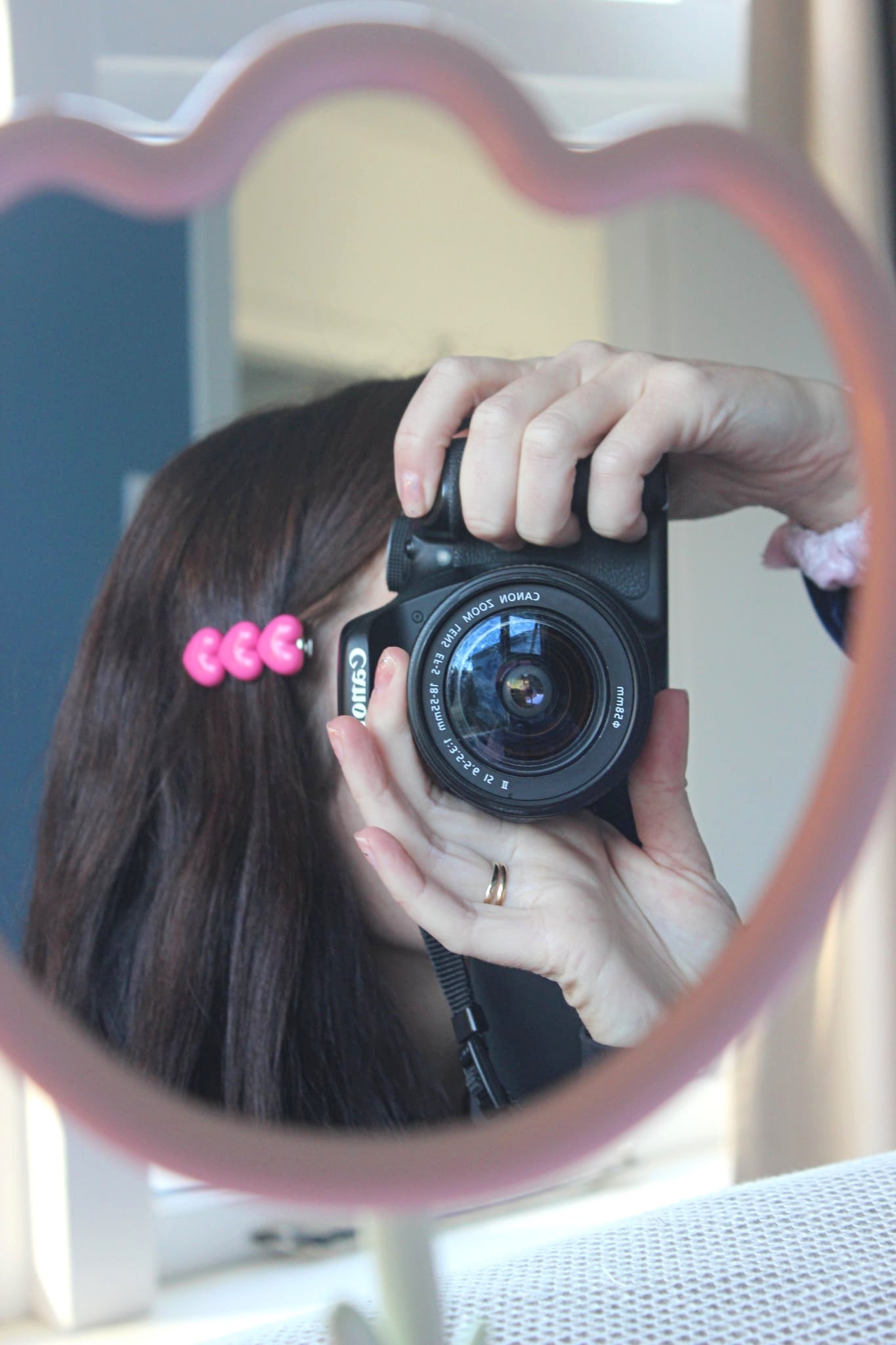 Bubble Heart Statement Clip