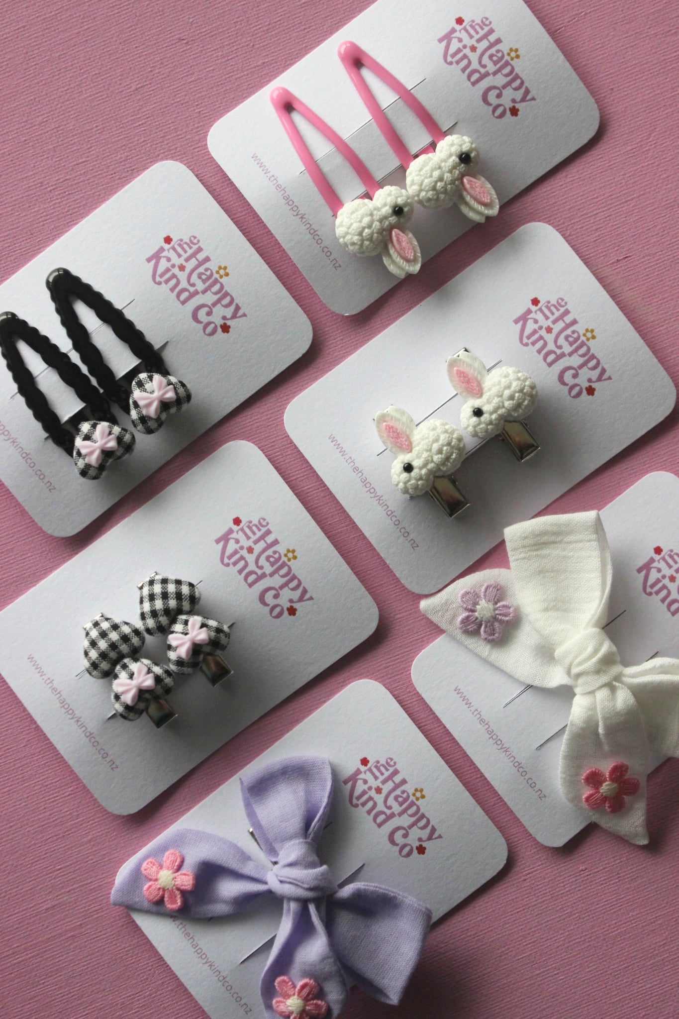 Daisy Lavender Victoria Bow