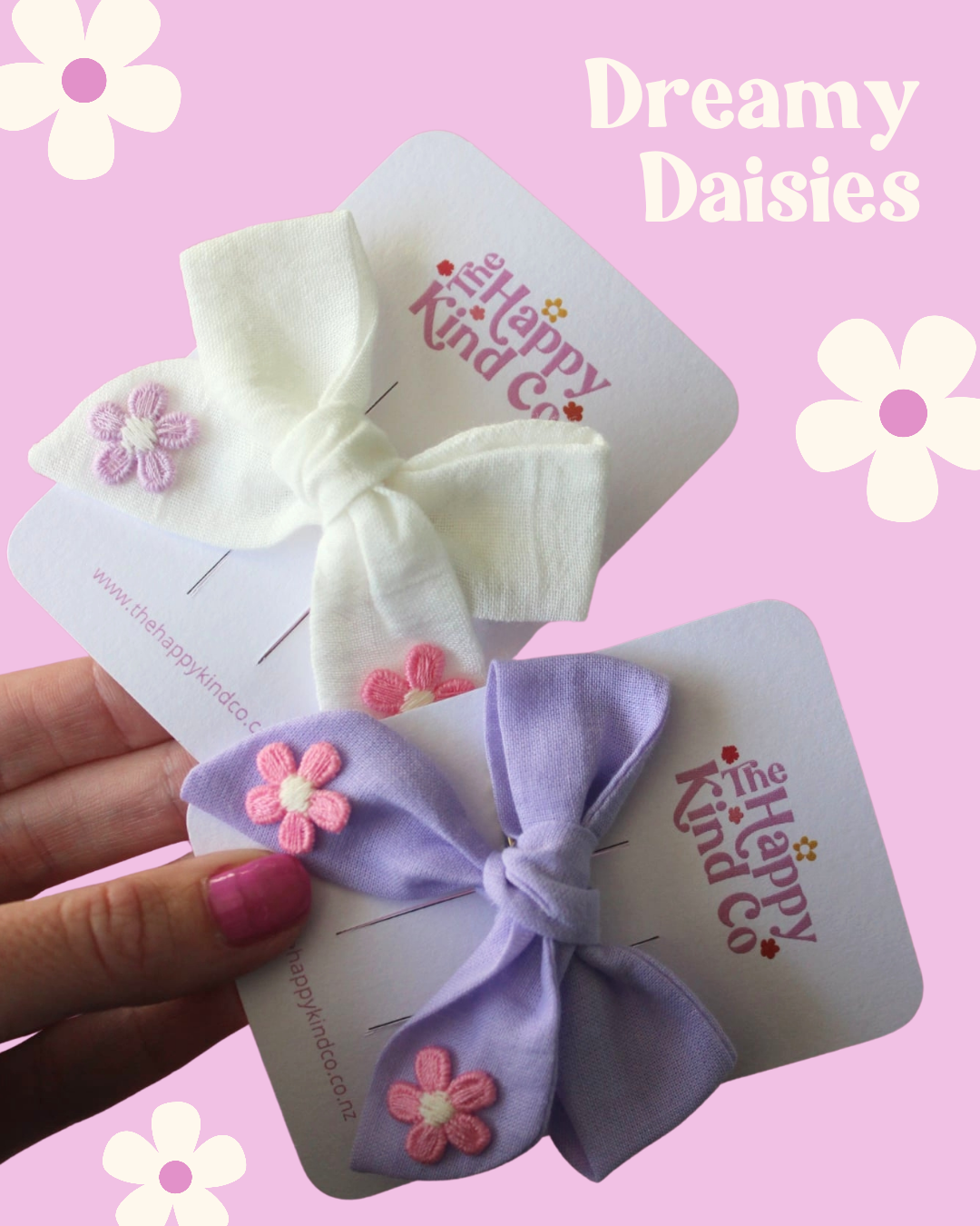 Daisy Lavender Victoria Bow