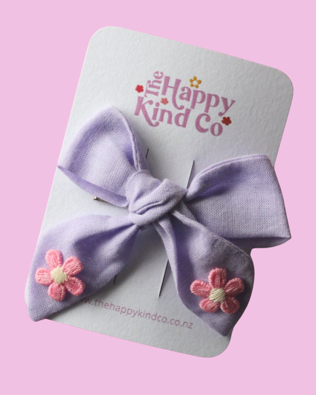 Daisy Lavender Victoria Bow